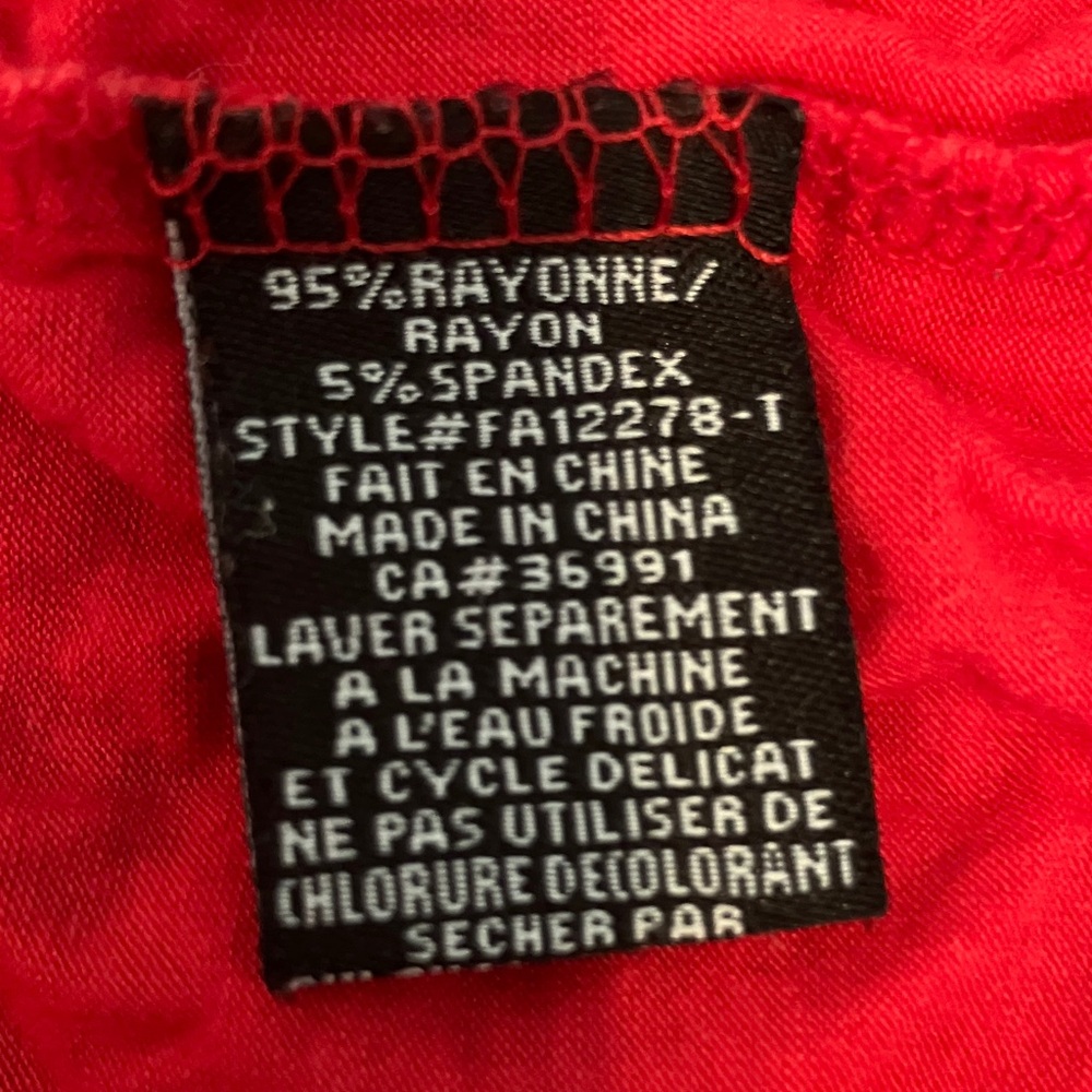 Women's Red Tank Top 3/10$ - Picture 3 of 4